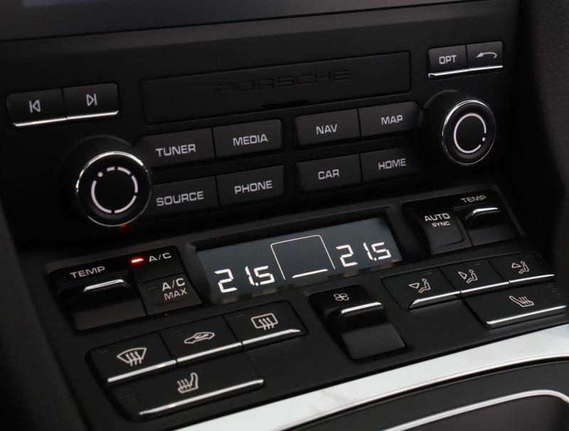 Porsche 718 Boxster S