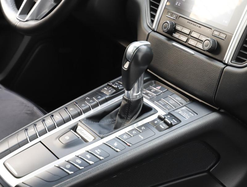 Porsche Macan GTS ab MJ18