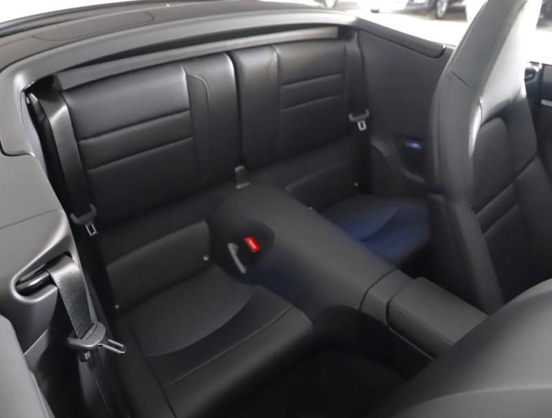 Porsche 911 Carrera Cabriolet