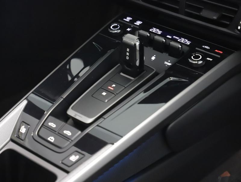 Porsche 911 Carrera Cabriolet