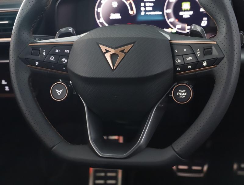 CUPRA Leon SP Kombi VZ e-HYBRID 200/272