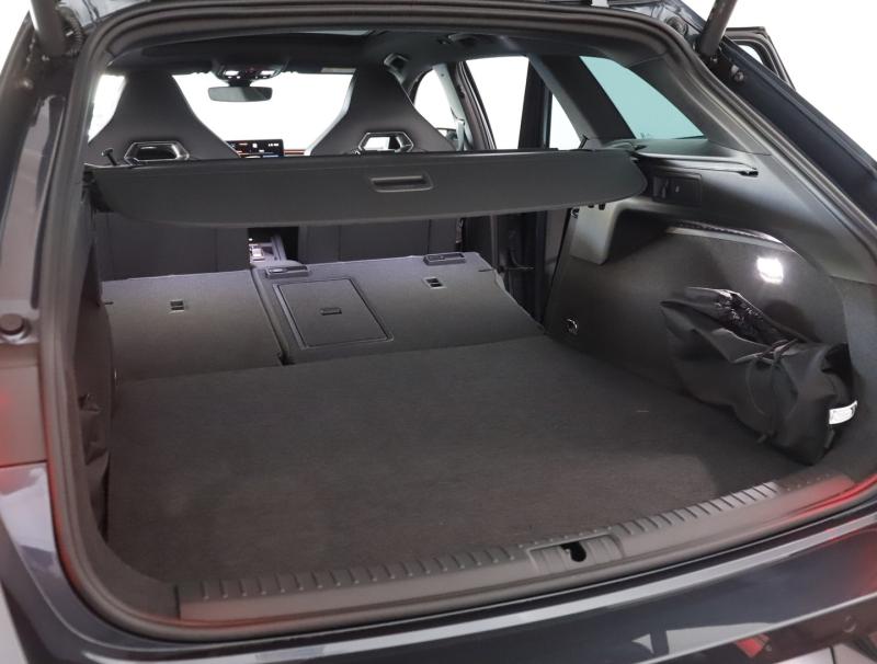 CUPRA Leon SP Kombi VZ e-HYBRID 200/272