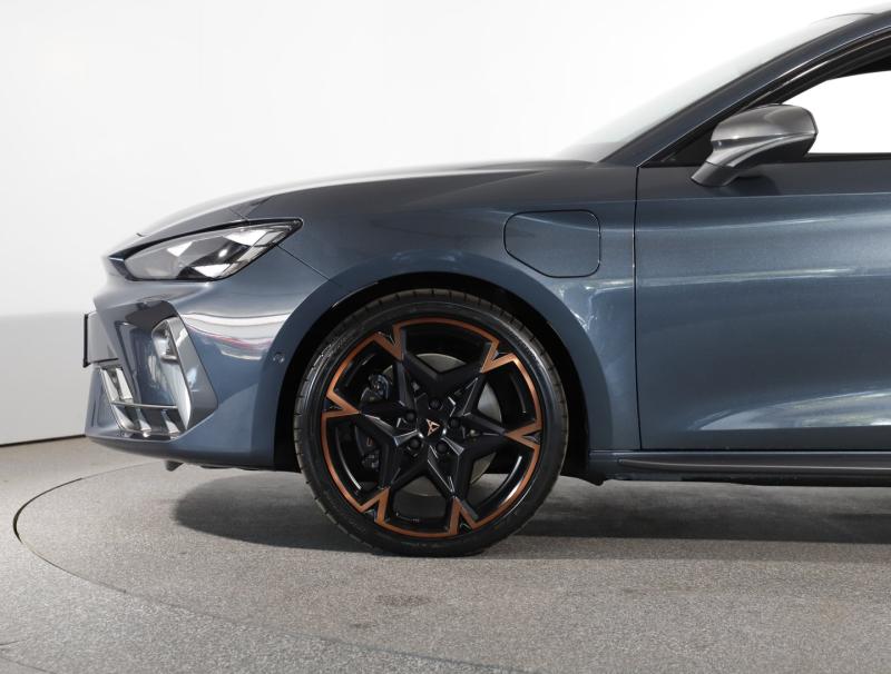 CUPRA Leon SP Kombi VZ e-HYBRID 200/272