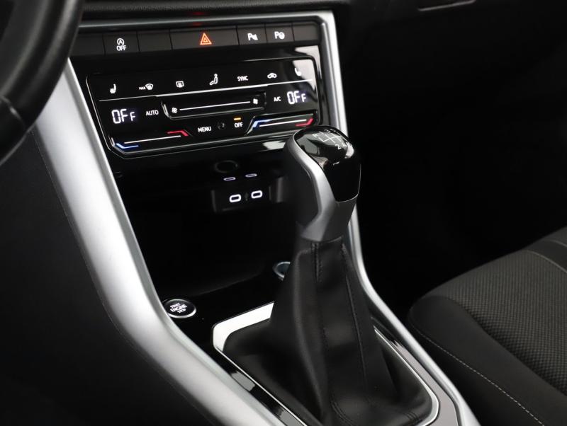 VW T-Roc Life TSI