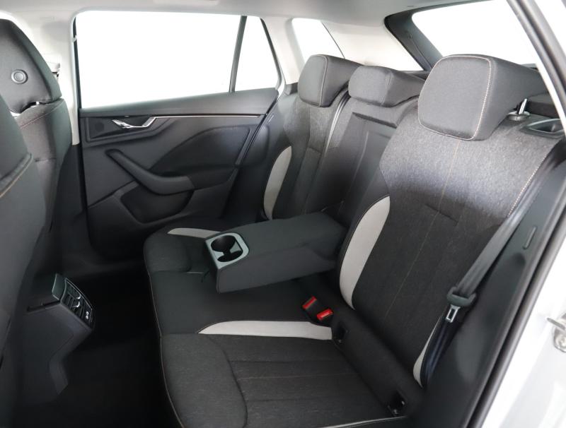 Škoda Kamiq Selection TSI DSG