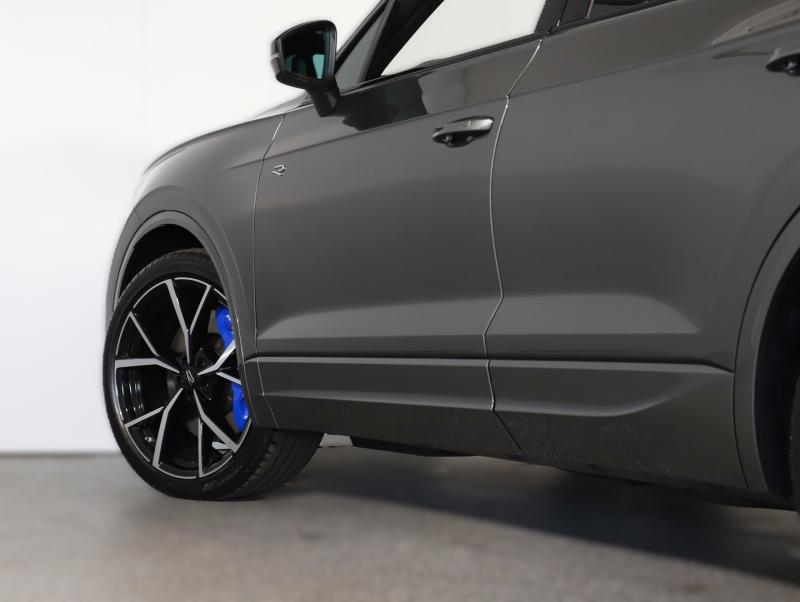 VW Touareg R eHybrid TSI 4MOTION