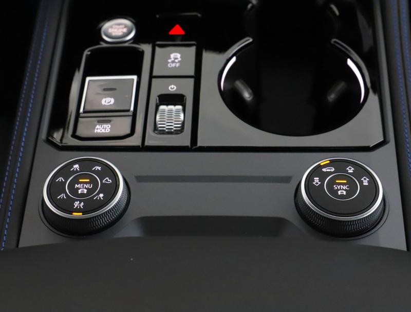 VW Touareg R eHybrid TSI 4MOTION