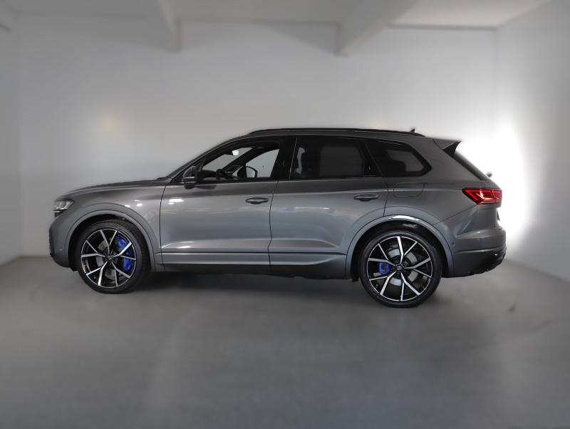 VW Touareg R eHybrid TSI 4MOTION