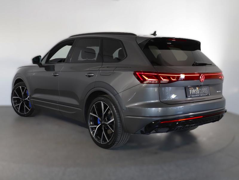 VW Touareg R eHybrid TSI 4MOTION