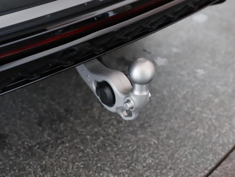 VW Touareg R eHybrid TSI 4MOTION