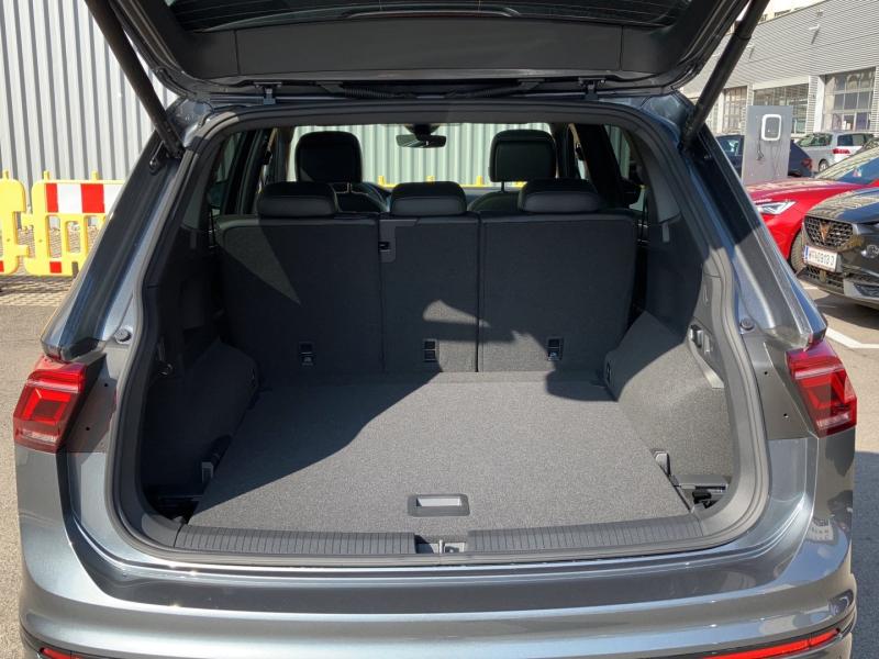 VW Tiguan Allspace R-Line TDI 4MOTION DSG