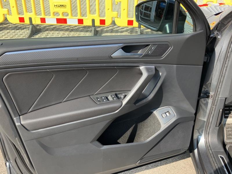 VW Tiguan Allspace R-Line TDI 4MOTION DSG