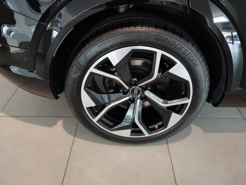 Audi SQ8 e-tron quattro