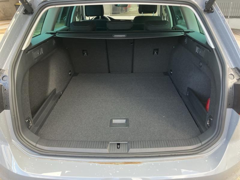 VW Passat Variant Business TDI