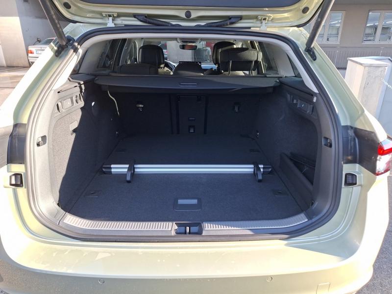 Škoda Superb Combi Selection TDI DSG
