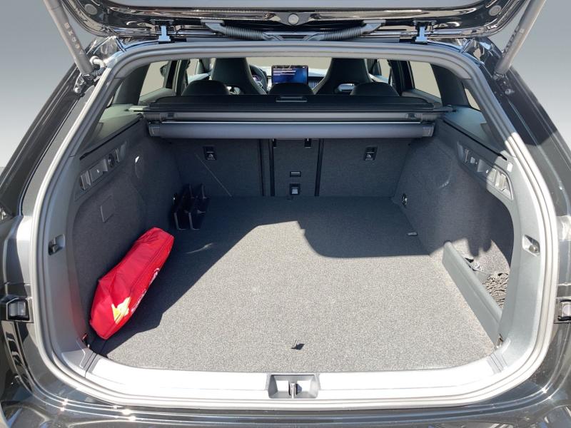 Škoda Superb Combi Sportline iV TSI DSG