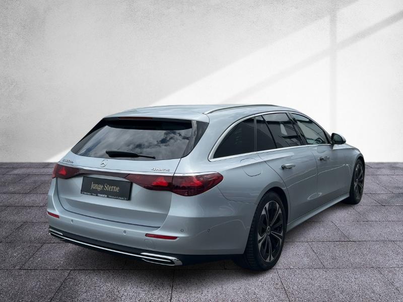 MERCEDES-BENZ E 300 de 4MATIC T-Modell