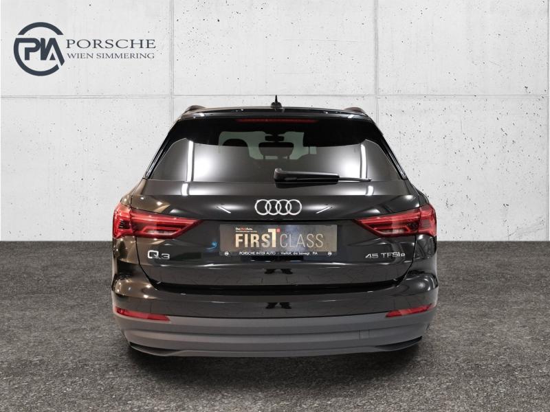 Audi Q3 e-tron 45 TFSI e