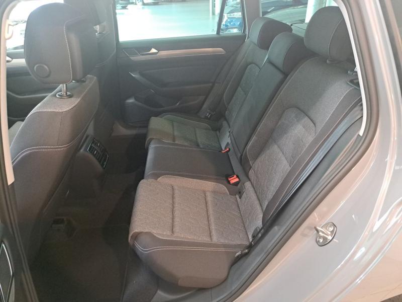 VW Passat Variant Business TDI