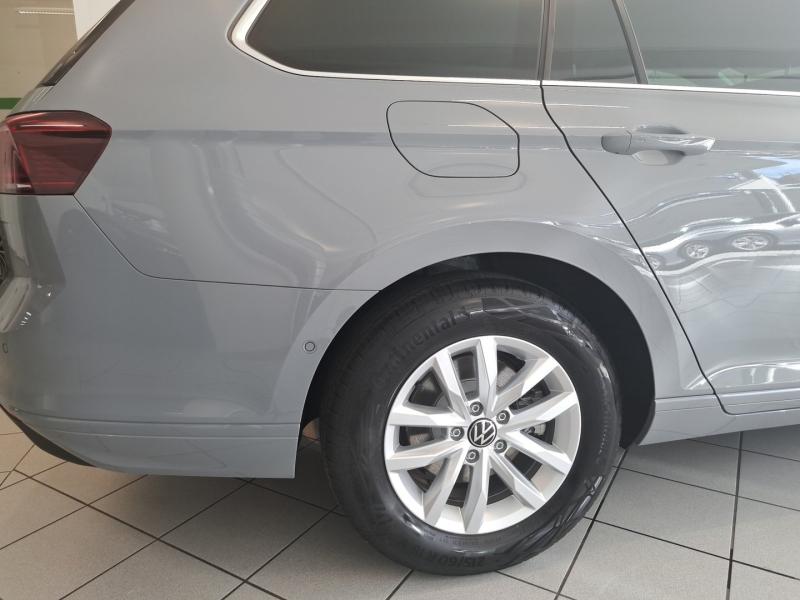 VW Passat Variant Business TDI
