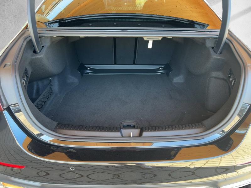 MERCEDES-BENZ E 220 d 4MATIC Limousine