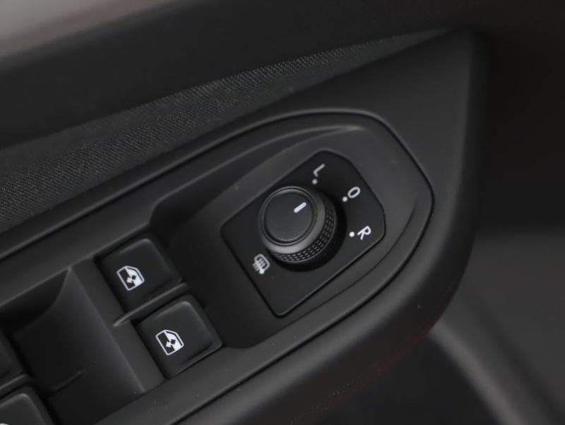 VW Golf Life TDI