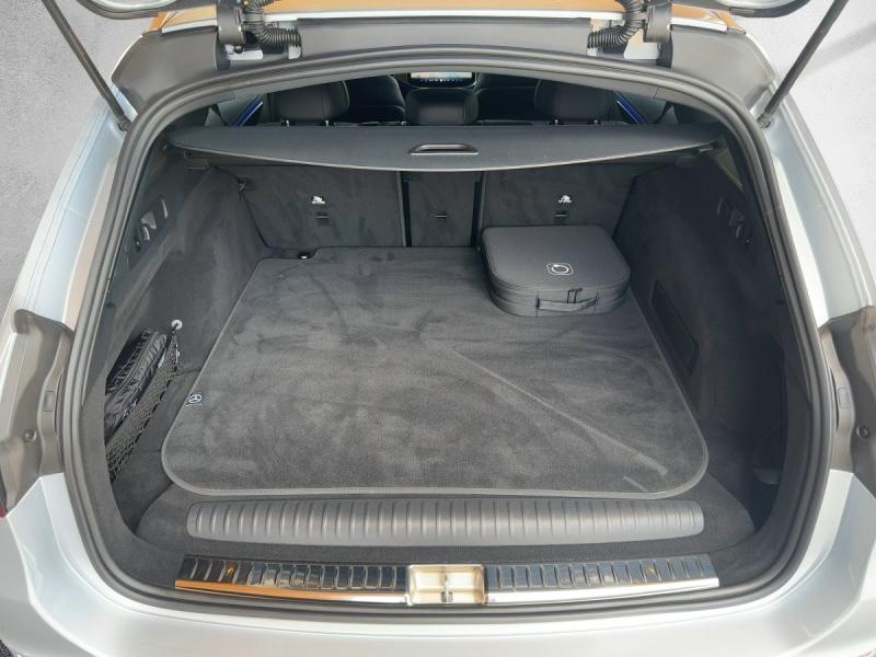 MERCEDES-BENZ E 300 de 4MATIC T-Modell