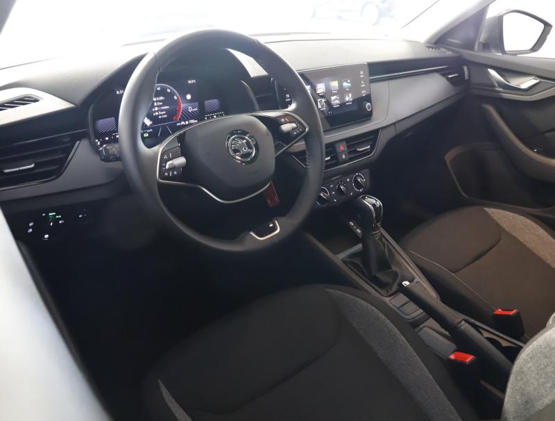 Škoda Kamiq Essence TSI DSG