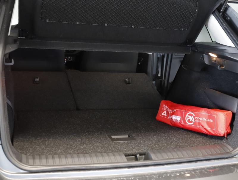 Škoda Kamiq Essence TSI DSG