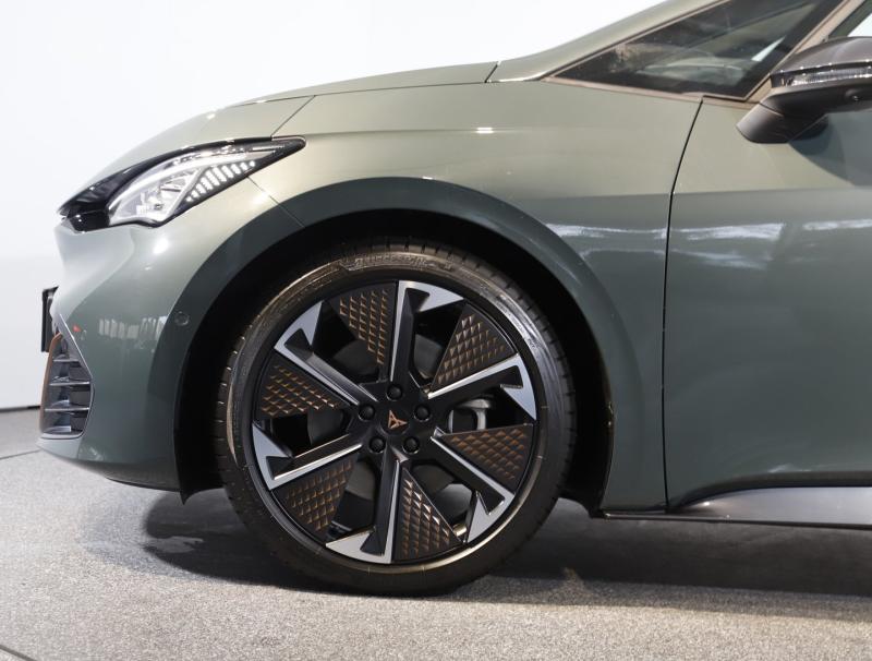 CUPRA Born VZ 79/84 240kW/326PS