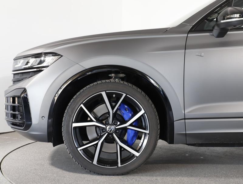 VW Touareg R eHybrid TSI 4MOTION