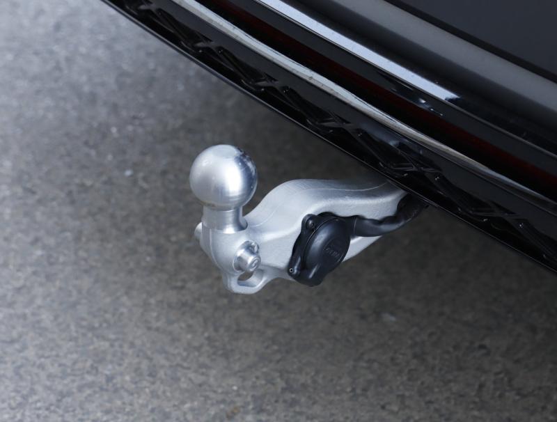 VW Touareg R eHybrid TSI 4MOTION