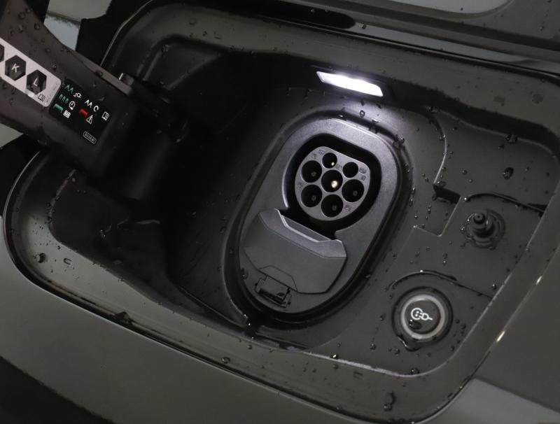 Audi A6 Avant e-tron quattro