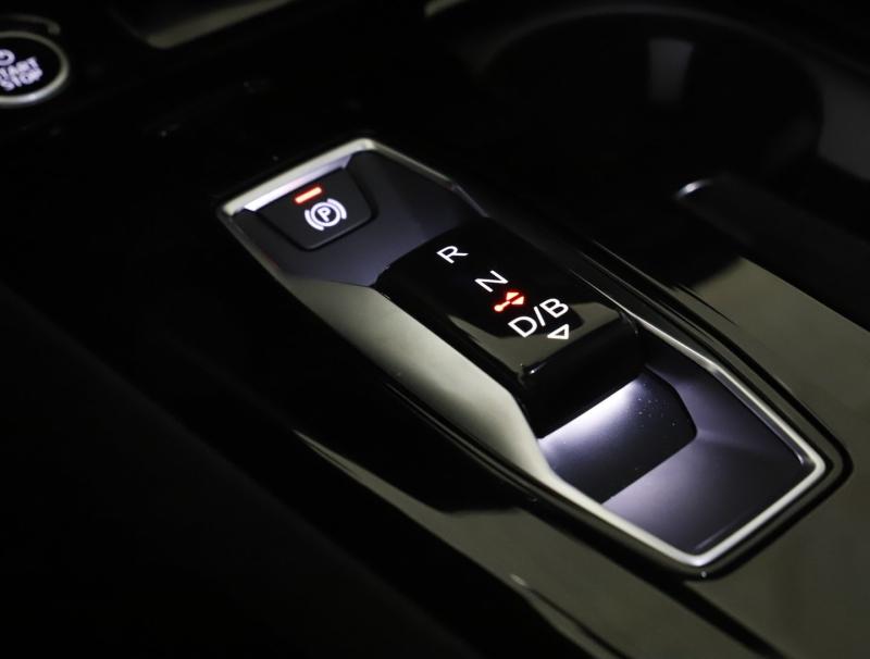 Audi A6 Avant e-tron quattro