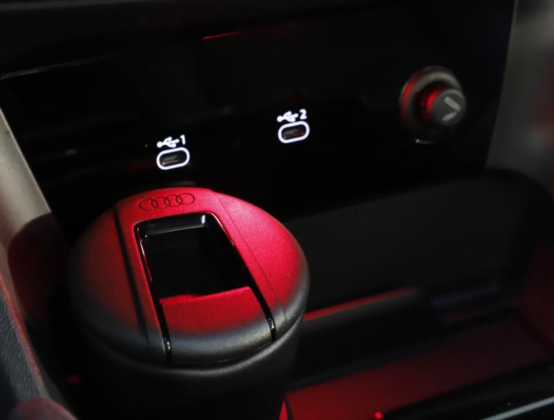 Audi A6 Avant e-tron quattro