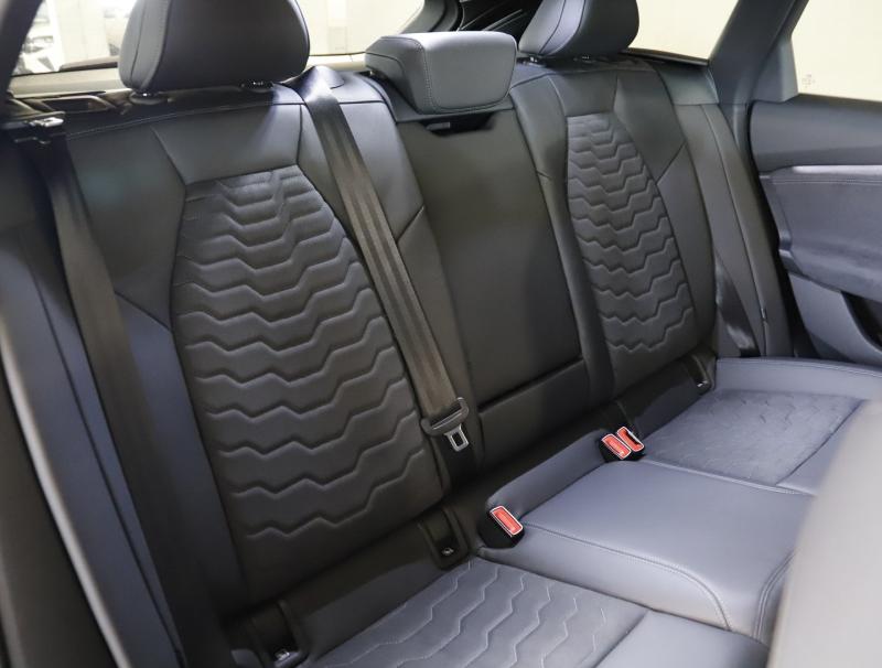 Audi A6 Avant e-tron quattro