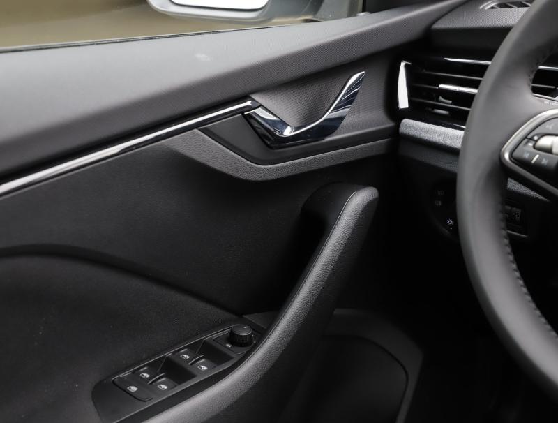 Škoda Kamiq Selection TSI DSG