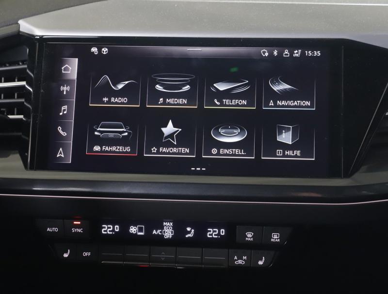 Audi Q4 55 e-tron quattro