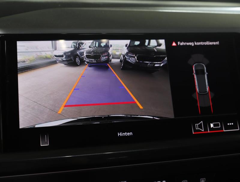 Audi Q4 55 e-tron quattro