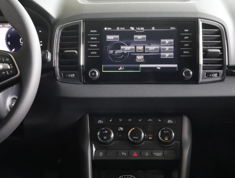 Škoda Karoq Selection TSI