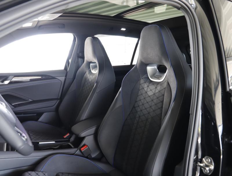 VW Tiguan R-Line TDI 4MOTION DSG