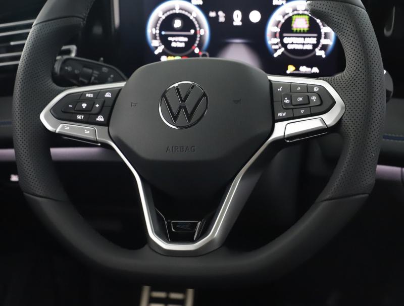 VW Tiguan R-Line TDI 4MOTION DSG