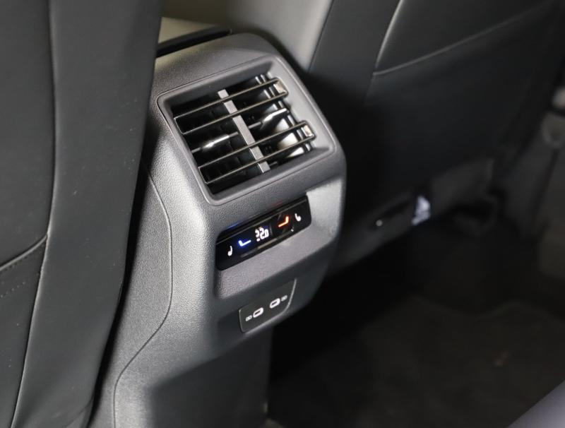 VW Tiguan R-Line TDI 4MOTION DSG