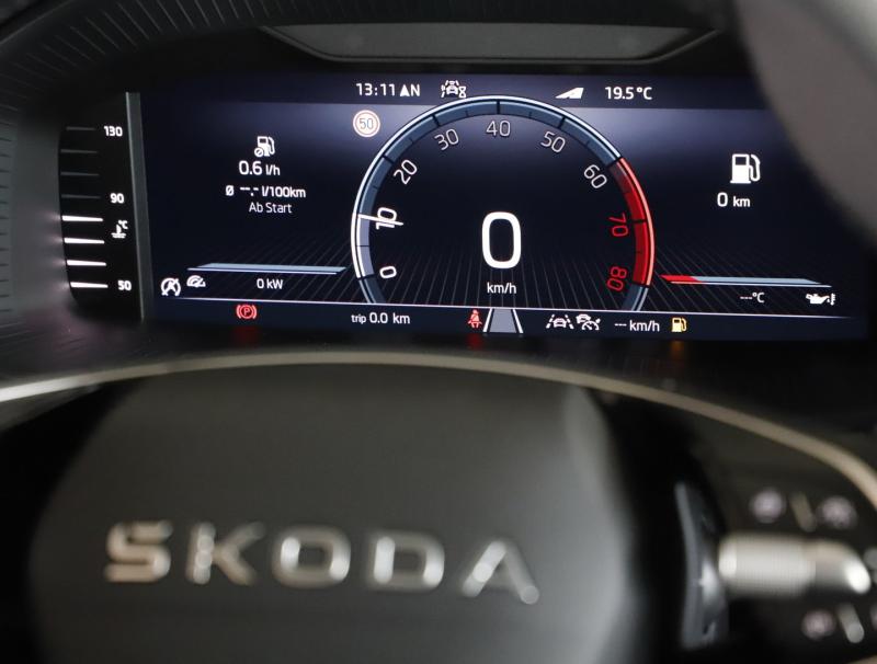 Škoda Karoq Selection TSI