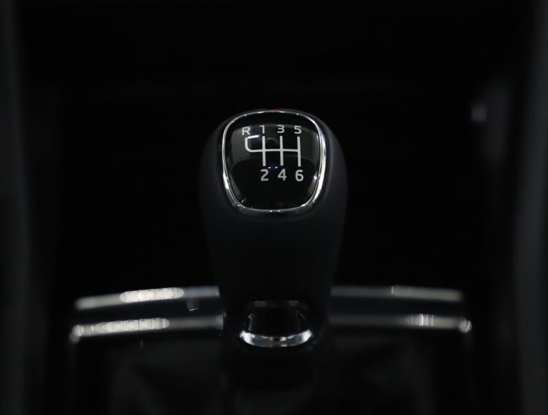 Škoda Karoq Selection TSI