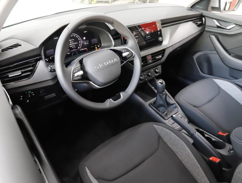 Škoda Scala Essence TSI