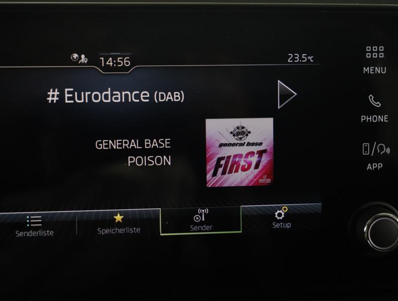 Škoda Scala Essence TSI