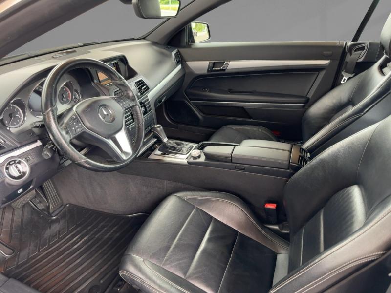 MERCEDES-BENZ E 220 CDI Cabriolet