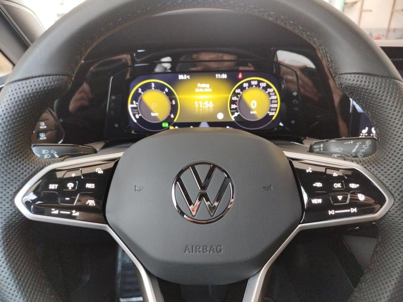 VW Golf Variant R-Line TDI DSG