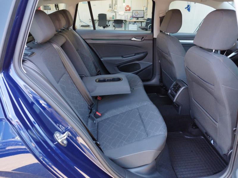 VW Golf Variant Life TDI
